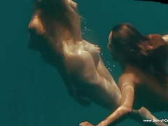 AlphaTeenies presents: Kelly brook & jessica szohr nude & sexy - piranha - hd