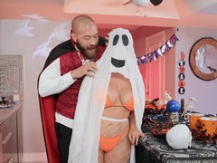 AlphaTeenies presents: Hardcore ffm threesome with stunning emma hix & lasirena69