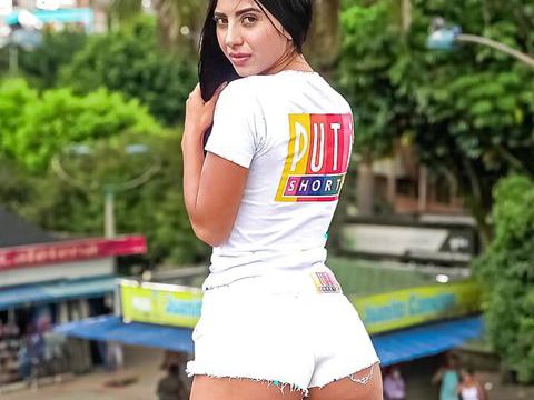 AlphaTeenies presents: Puti shorts - hot amateur latina mami sits on my huge dick cfnm